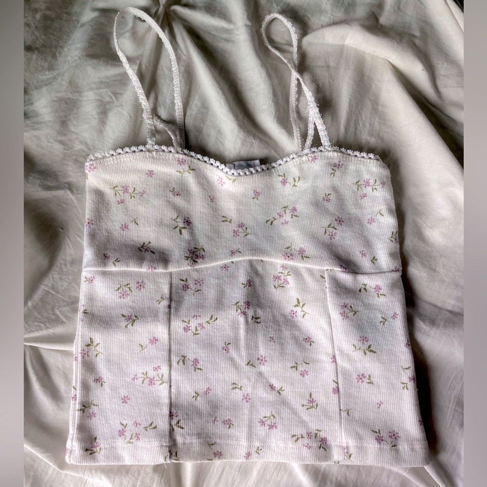 Cotton On White Floral Sally
Picot Trim Cami Top